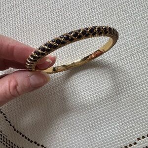 💙NWT - Lilly Pulitzer Gold and Navy Bangle Bracelet💙